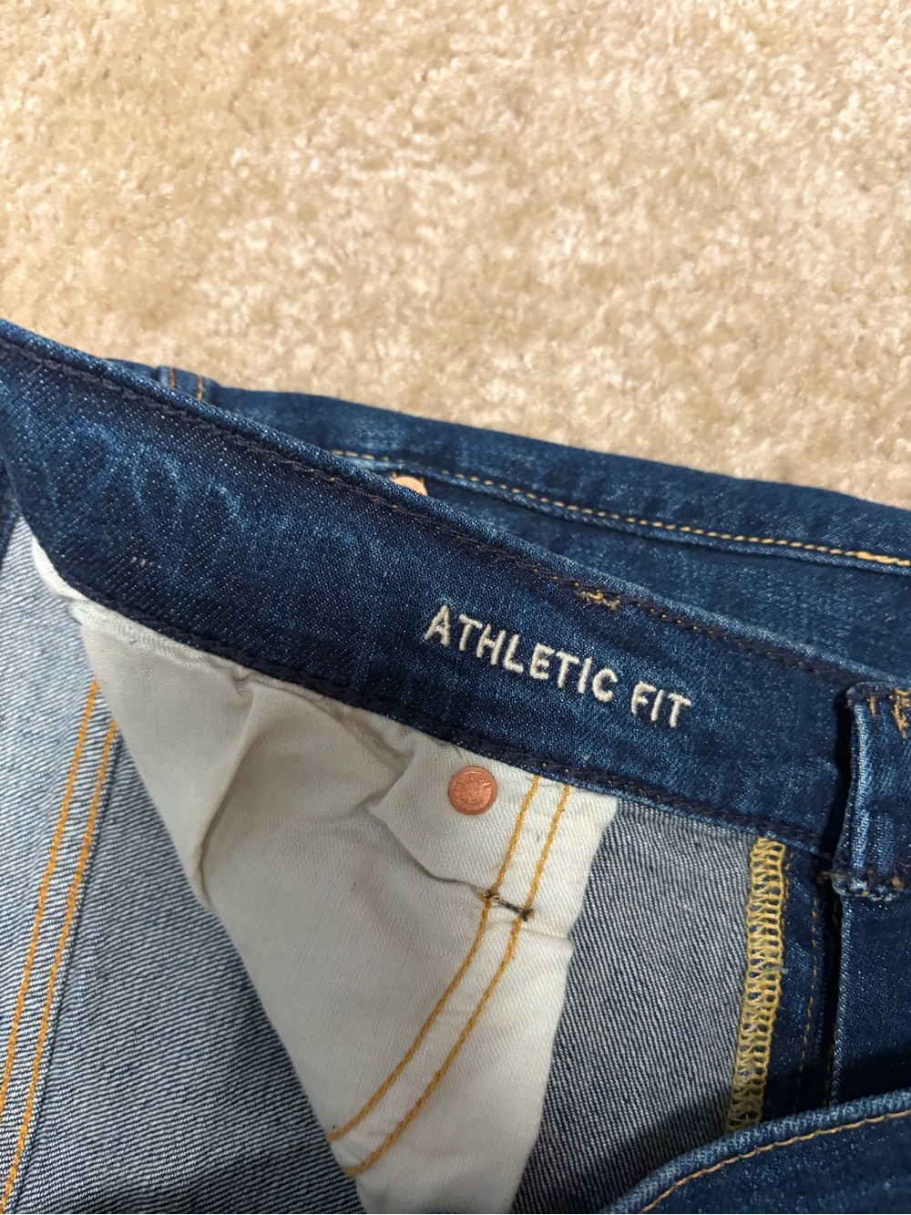American Eagle Outfitters Men's Straight Jeans in Light and Dark Blue Washes - Picture 10 of 16